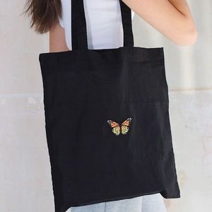 ON HOLD DO NOT PURCHASE Brandy Melville butterfly tote bag